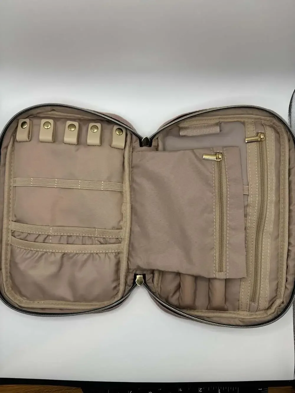 BAGSMART Quilted Travel Jewelry Organizer Case